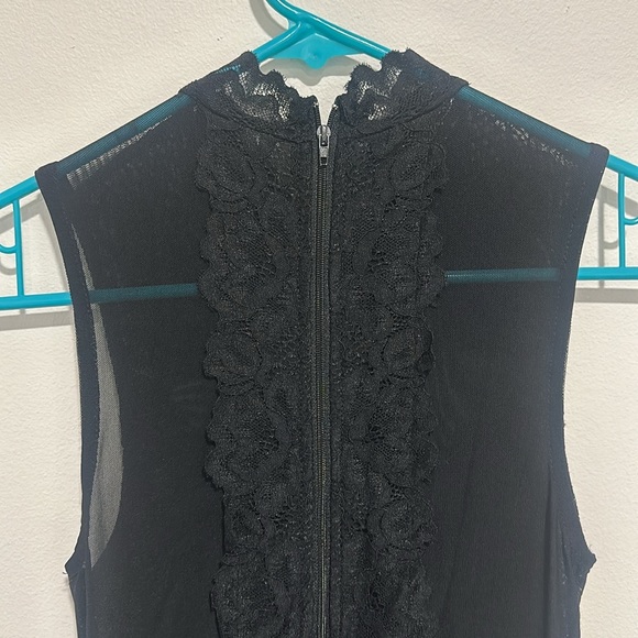 EUC Juniors Black Party Dress excellent for holidays - Picture 3 of 13